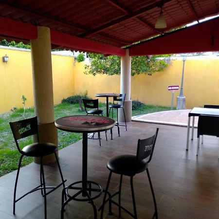 Hostal Casa Asher แคมเปเช ภายนอก รูปภาพ