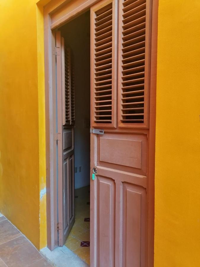 Hostal Casa Asher แคมเปเช ภายนอก รูปภาพ