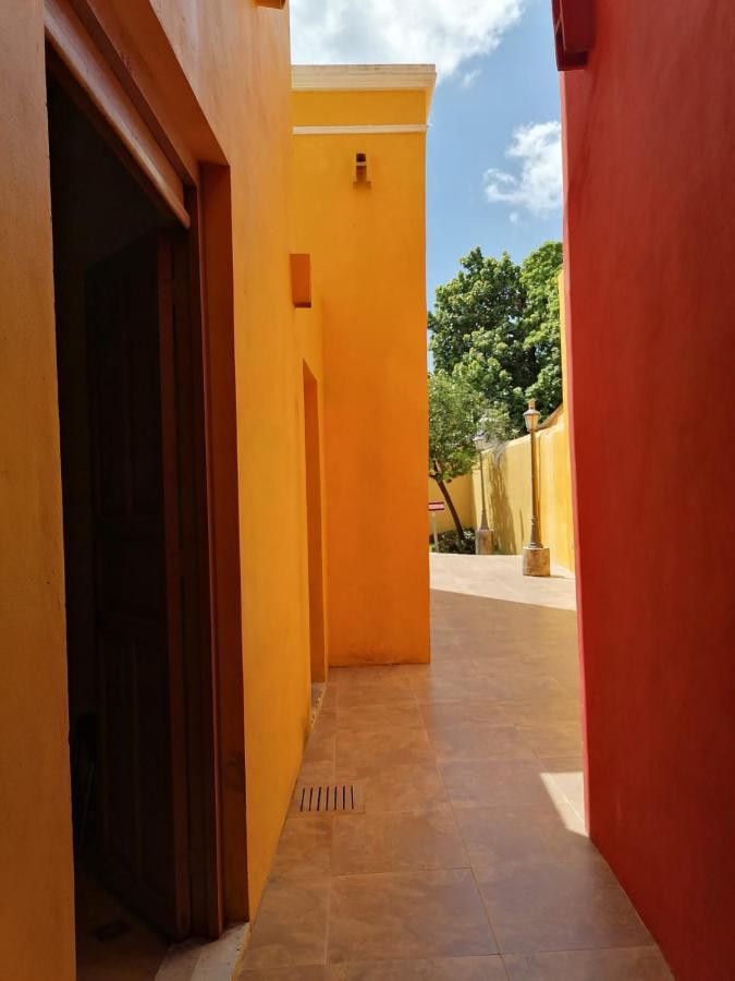 Hostal Casa Asher แคมเปเช ภายนอก รูปภาพ