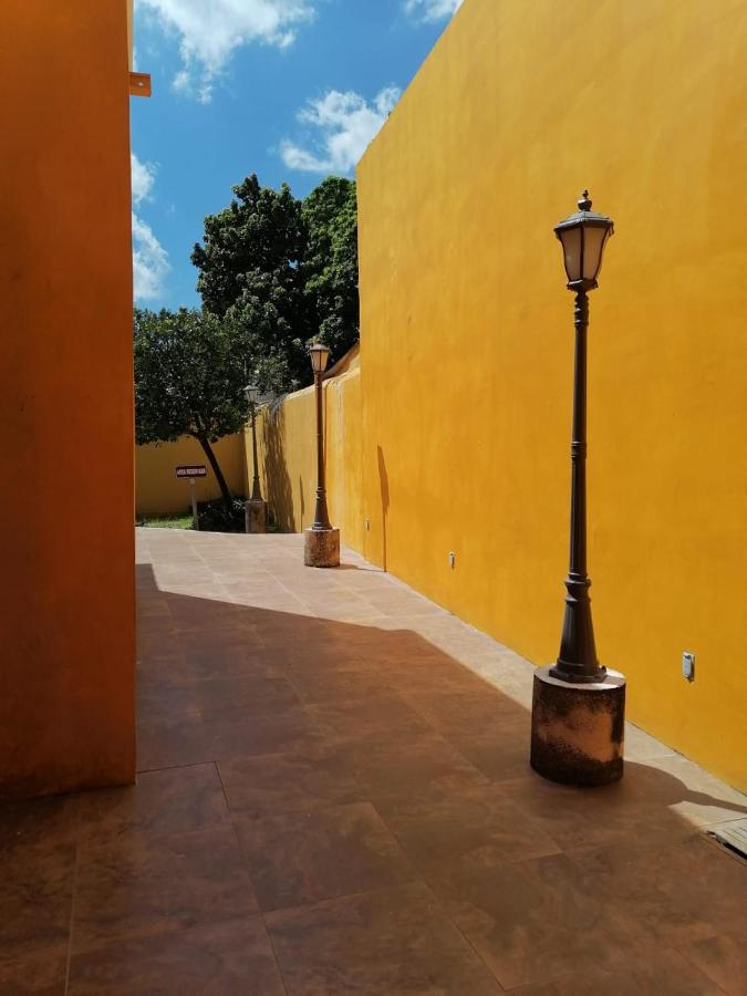 Hostal Casa Asher แคมเปเช ภายนอก รูปภาพ