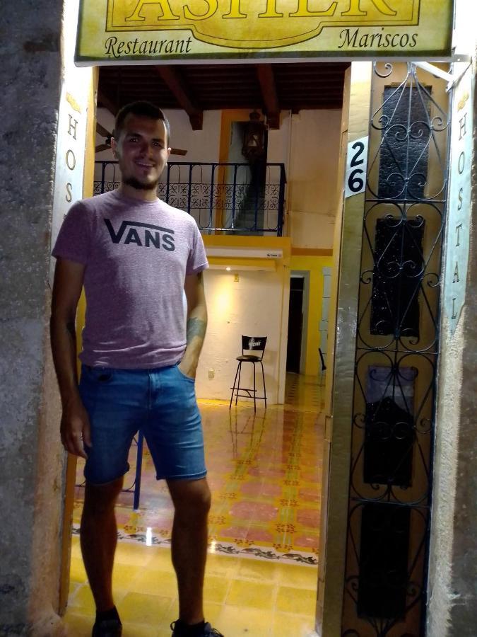 Hostal Casa Asher แคมเปเช ภายนอก รูปภาพ